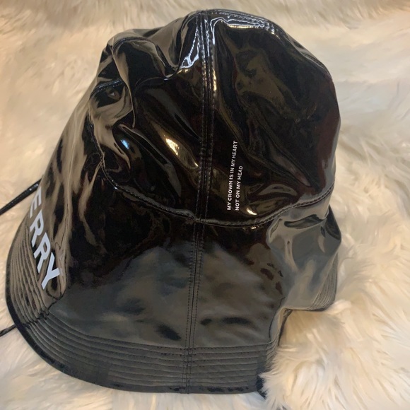 Authentic $690 Burberry Vinyl Printed Rain Hat - Picture 7 of 9